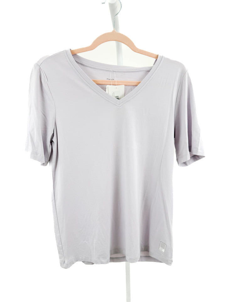 Nest designs lavender v neck shirt (S)