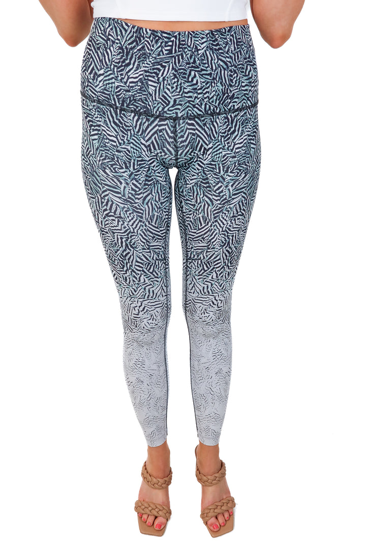Lululemon Black/White Zebra Print Legging (4)
