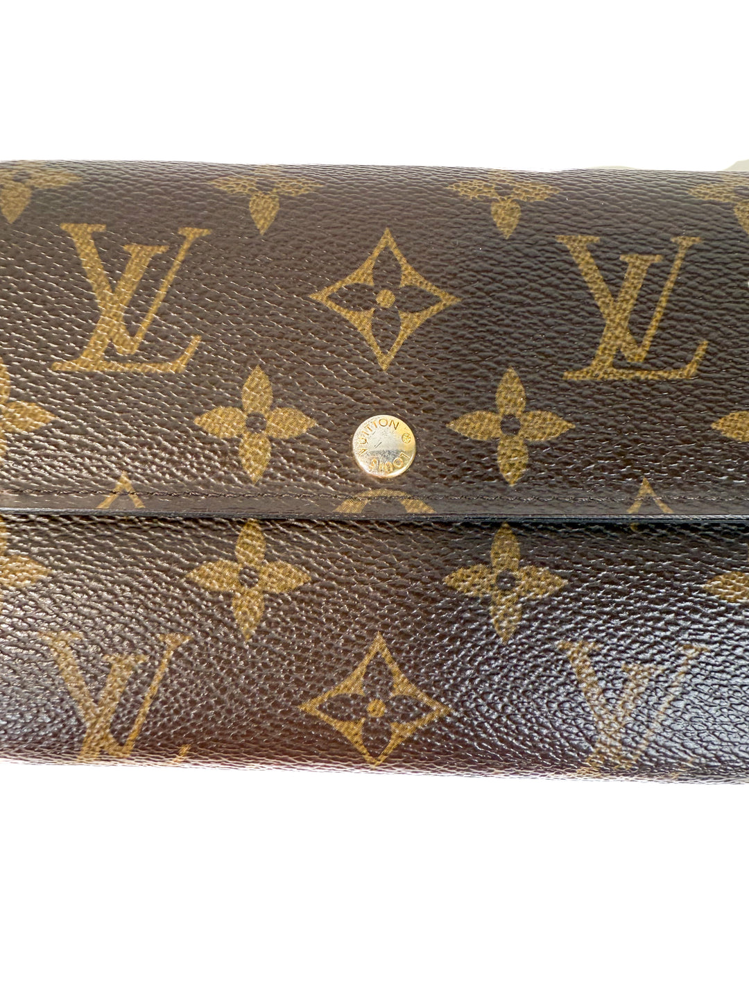 Louis Vuitton Monogram Sarah Wallet (retail $735)