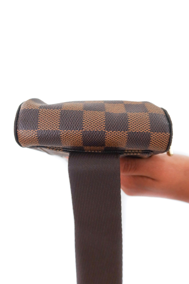 Louis Vuitton geronimos sling bag