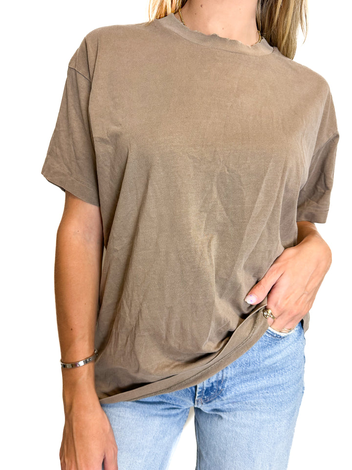 Elwood Brown T-Shirt NWT (XS)