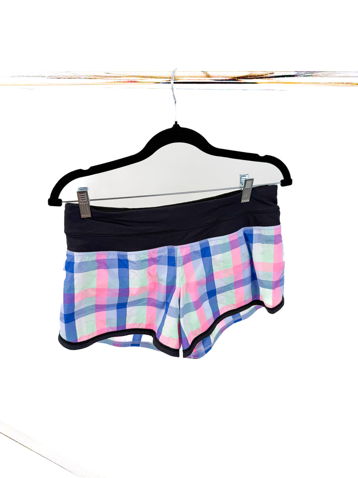 lululemon plaid shorts (6)