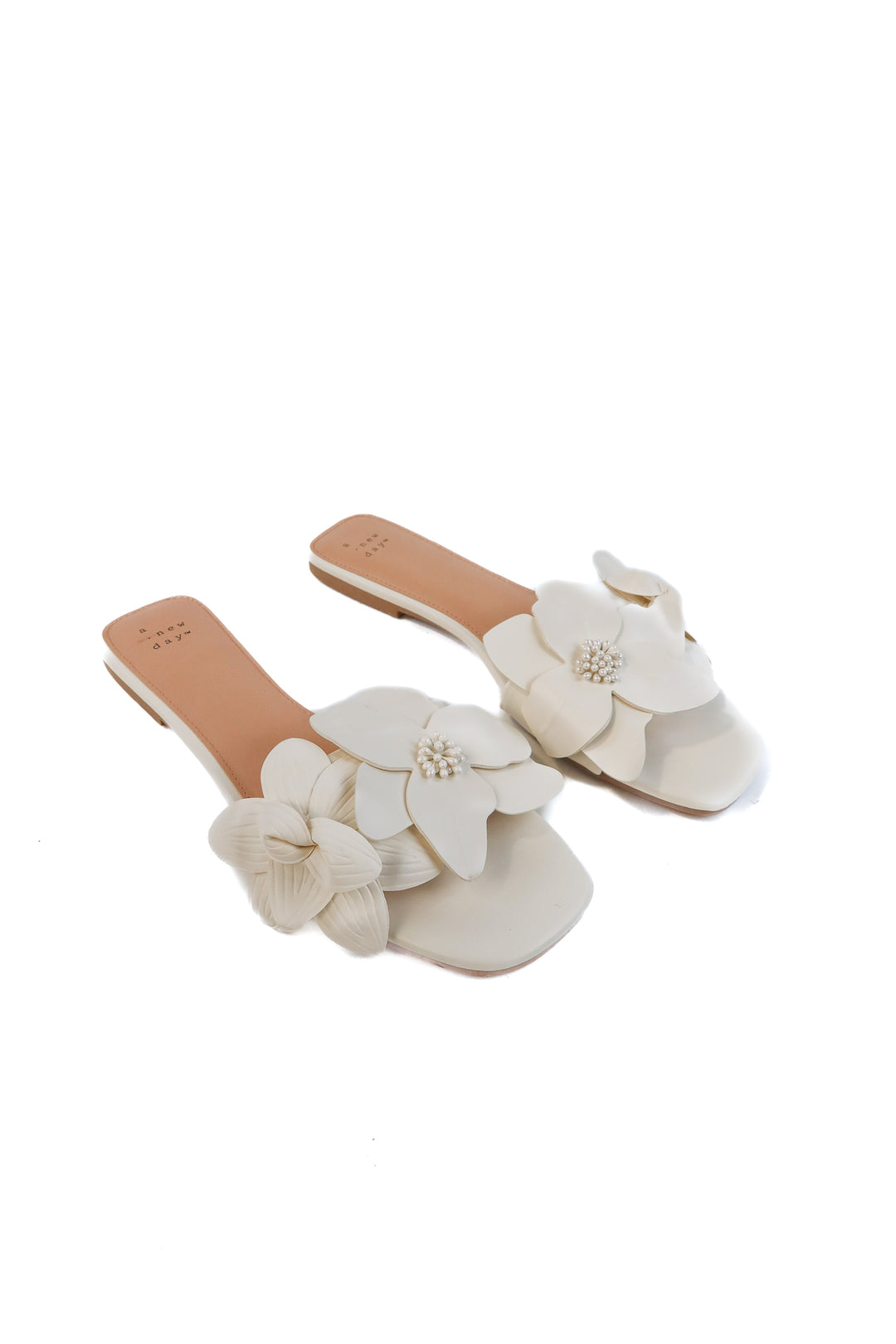 white floral sandals NWOT (10)