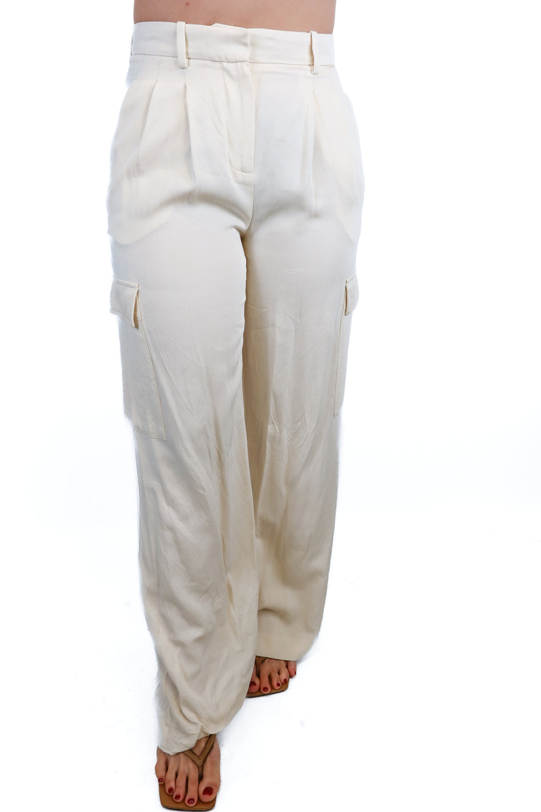 MNG cream cargo trousers (2)