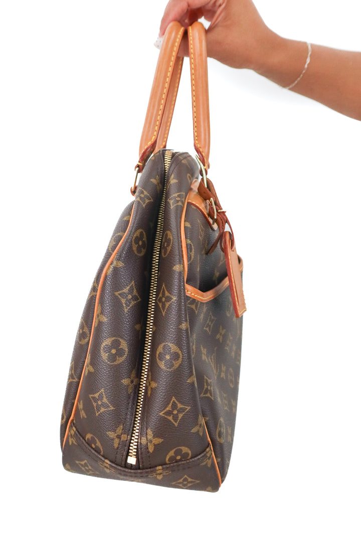 Louis Vuitton vintage Deauville monogram tote
