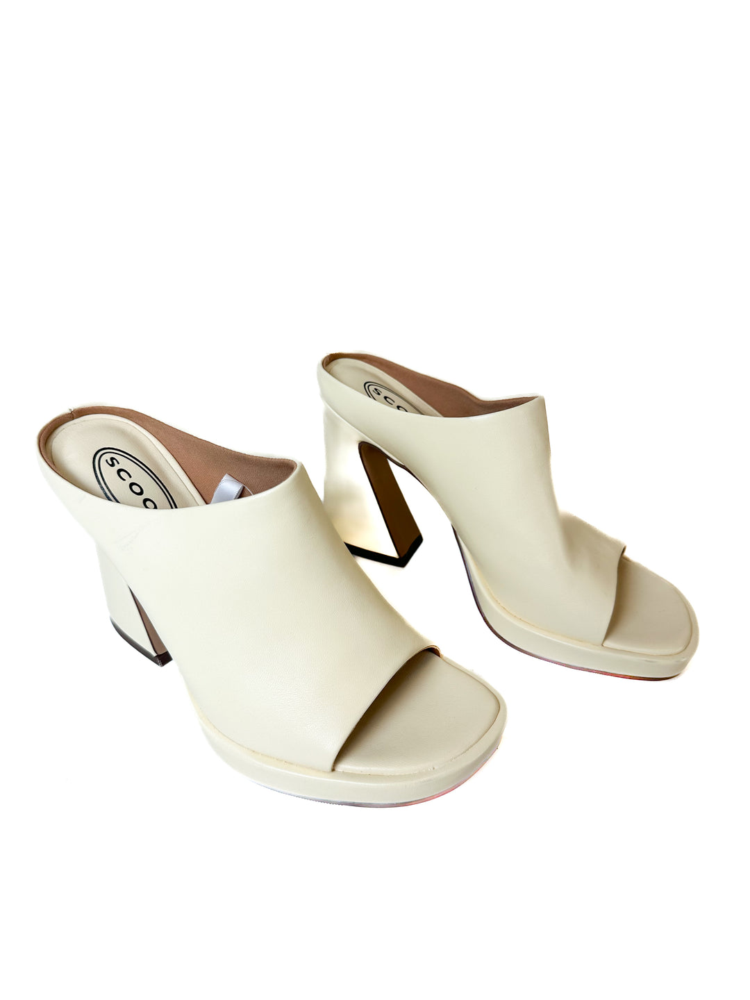 Scoop Pale Yellow Mules (7)