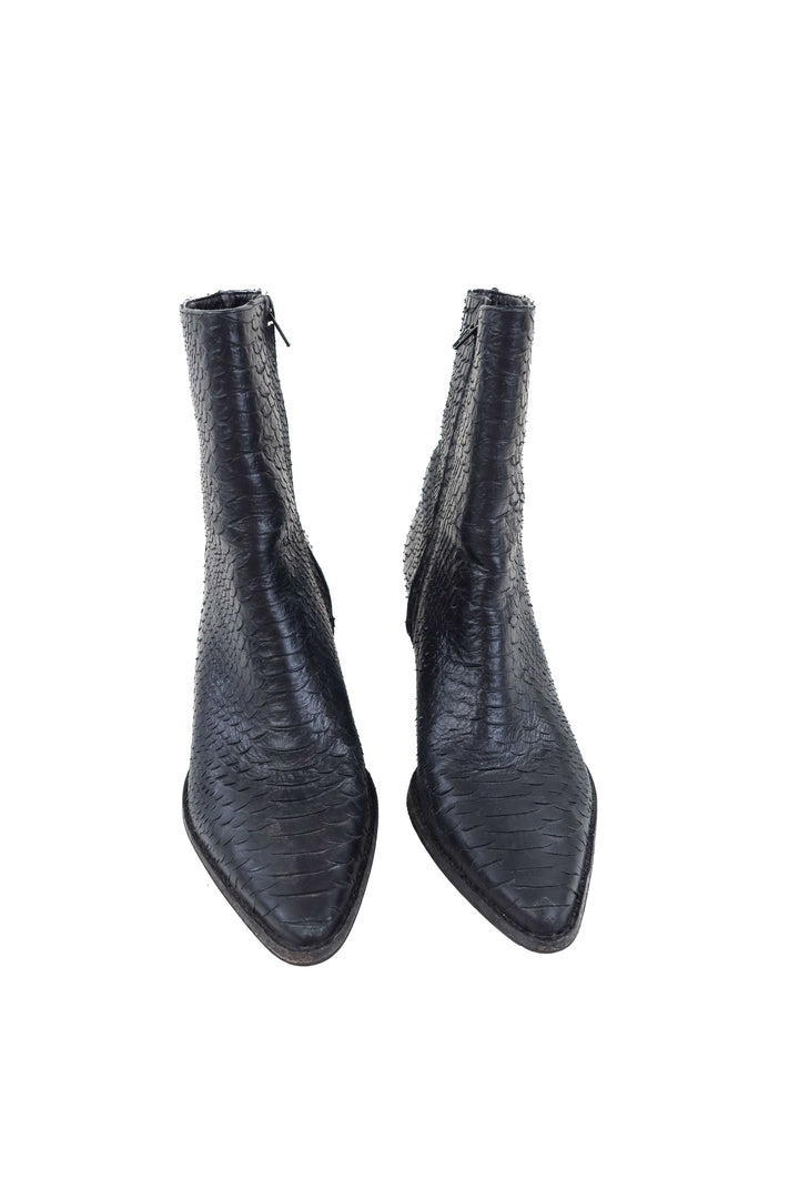 matisse black snakeskin booties (9.5; retail $205)