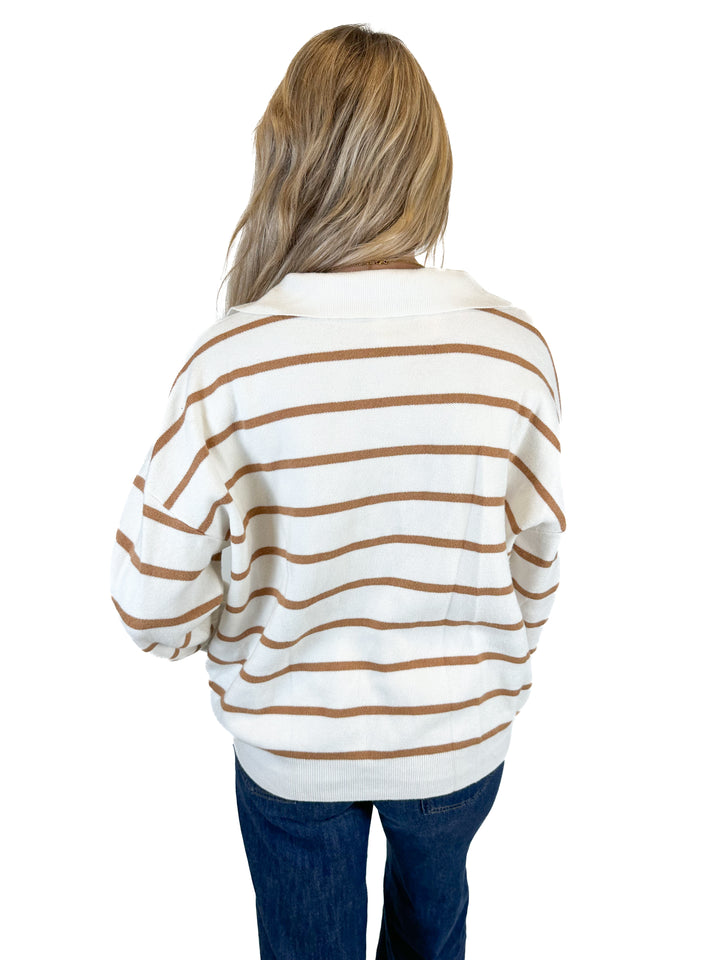 Fashion Polo Style White/Brown Striped Long Sleeve Sweater (L)