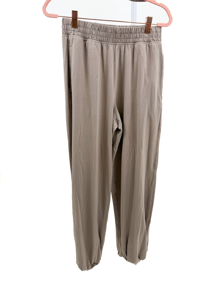free people movement taupe lounge set (s; retail $98)