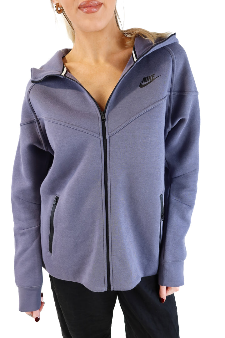 Nike Dark Grey Zip-Up Jacket (L; retail $85)