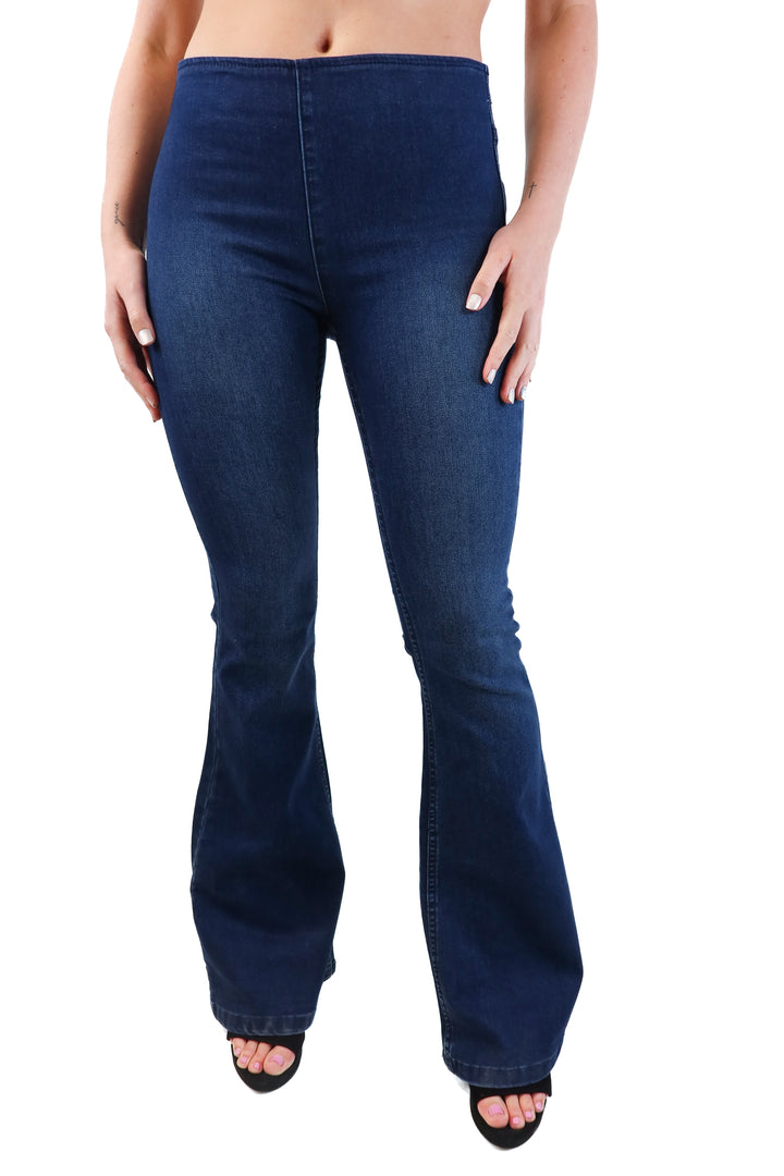 Free People Dark Wash Bootcut Jeans (27; retail $128)