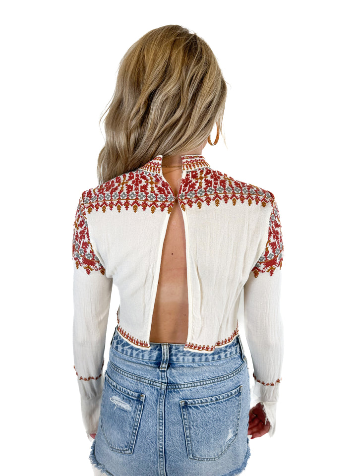 Ecote Embroidered Cream top (S)