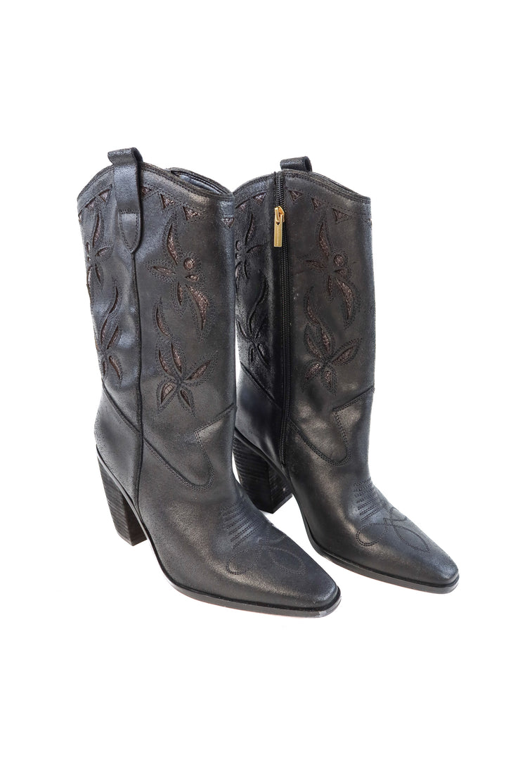 Vince Camuto black cowgirl bootie (8.5: retail $140)