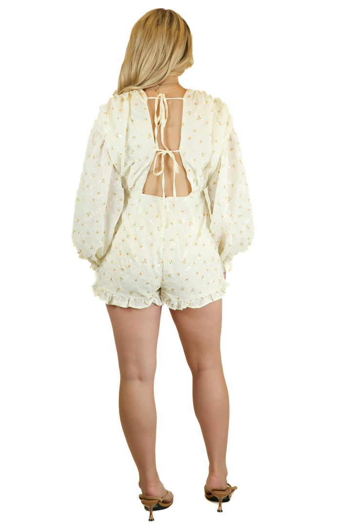 Prettylittlething light yellow floral romper NWT (4P)