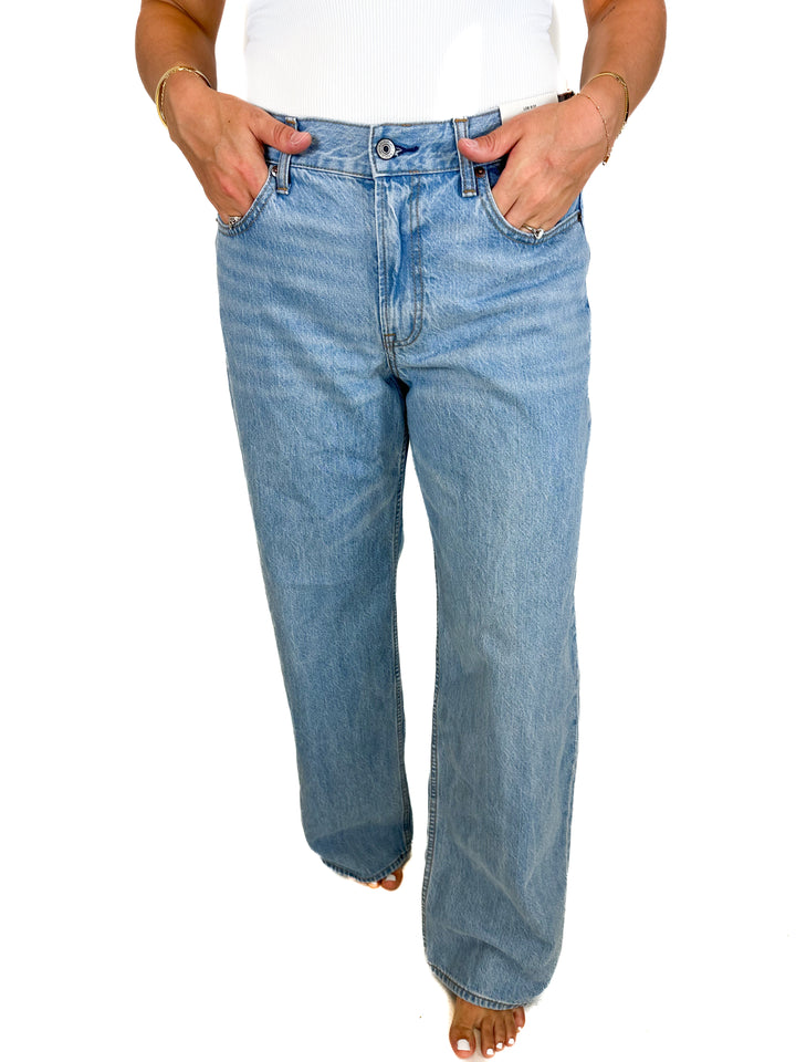Abercrombie The Ultra Loose Jean NWT (28)