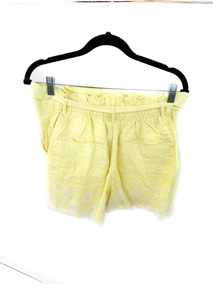 loft yellow eyelet shorts NWT (M; retail $54.50)