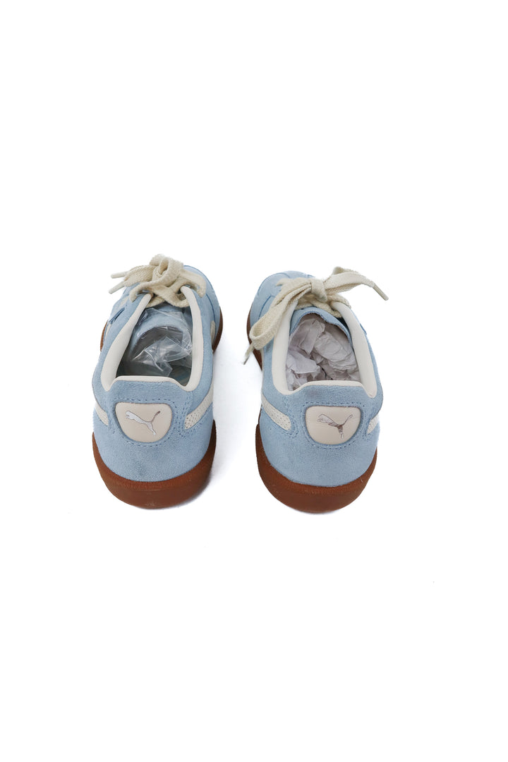 puma light blue sneakers NWOT (7; retail $70)