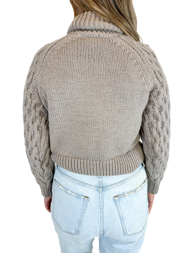 H&M Cable-knit Turtleneck Sweater (M)