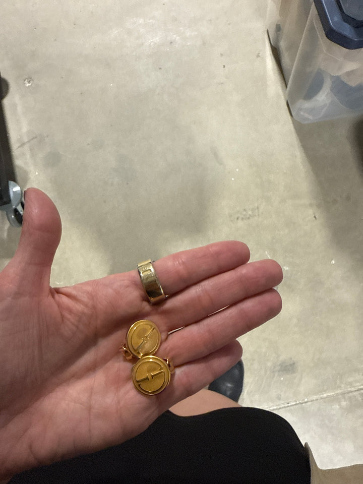 Gucci GG Logo Enamel Earrings (vintage)