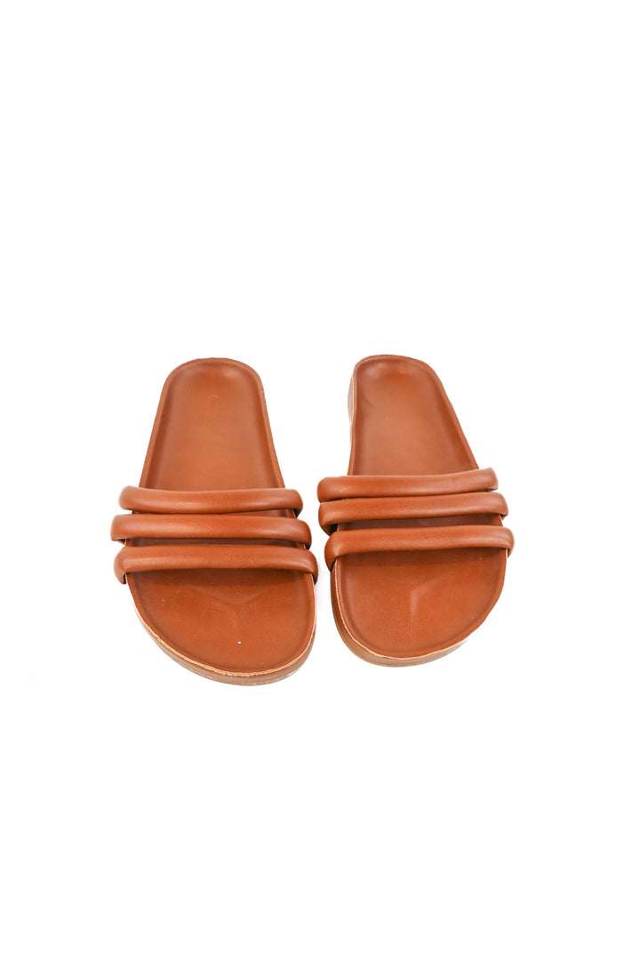 Old navy brown strappy sandals (8.5)