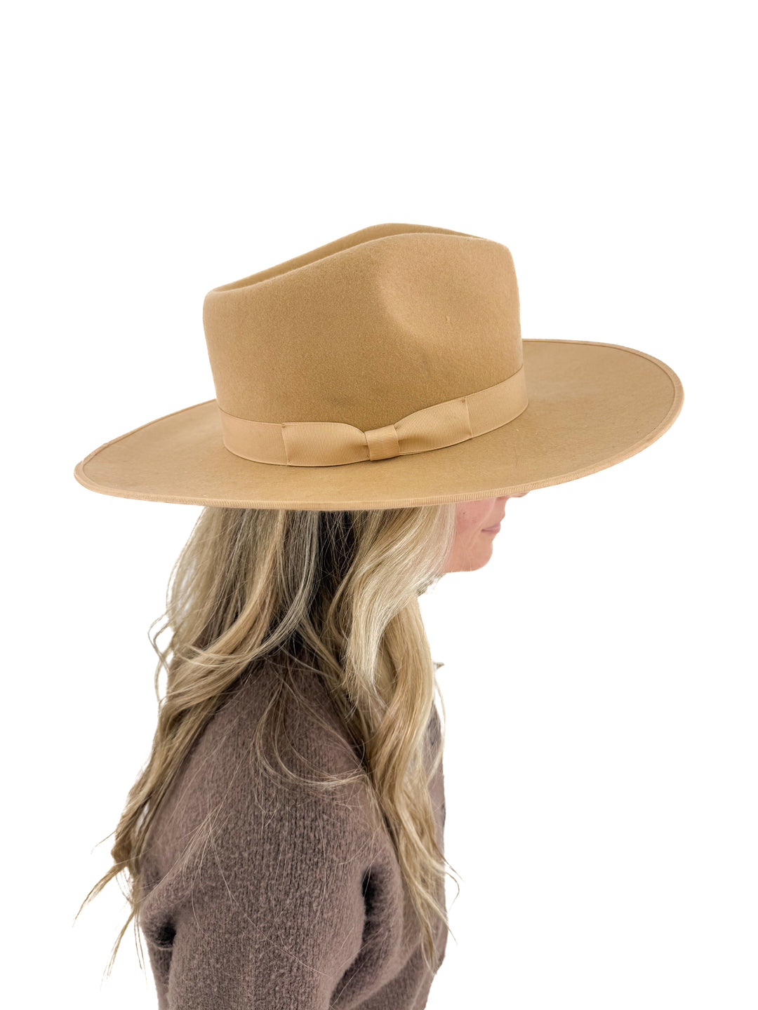 AUCTION lack of color teak rancher hat (m)- ends 11/11 at 8pm CT