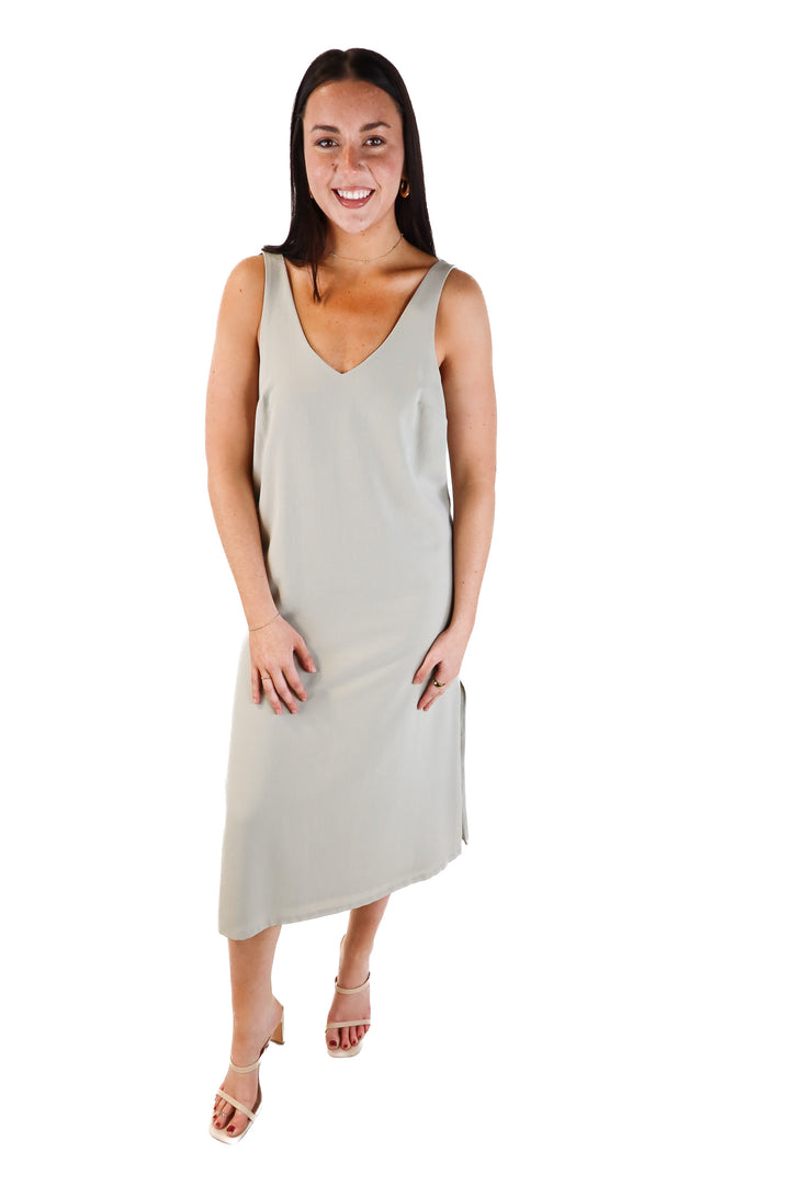 Lululemon Greige Midi Dress (M; retail $128)