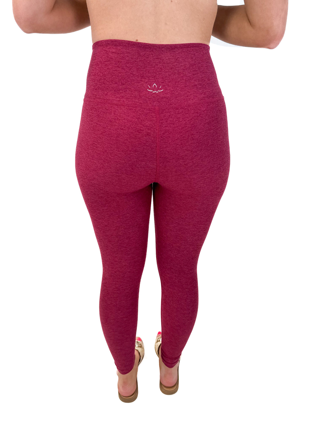SOLD: Beyond Yoga Caught in the Midi Legging (M; retail $97)