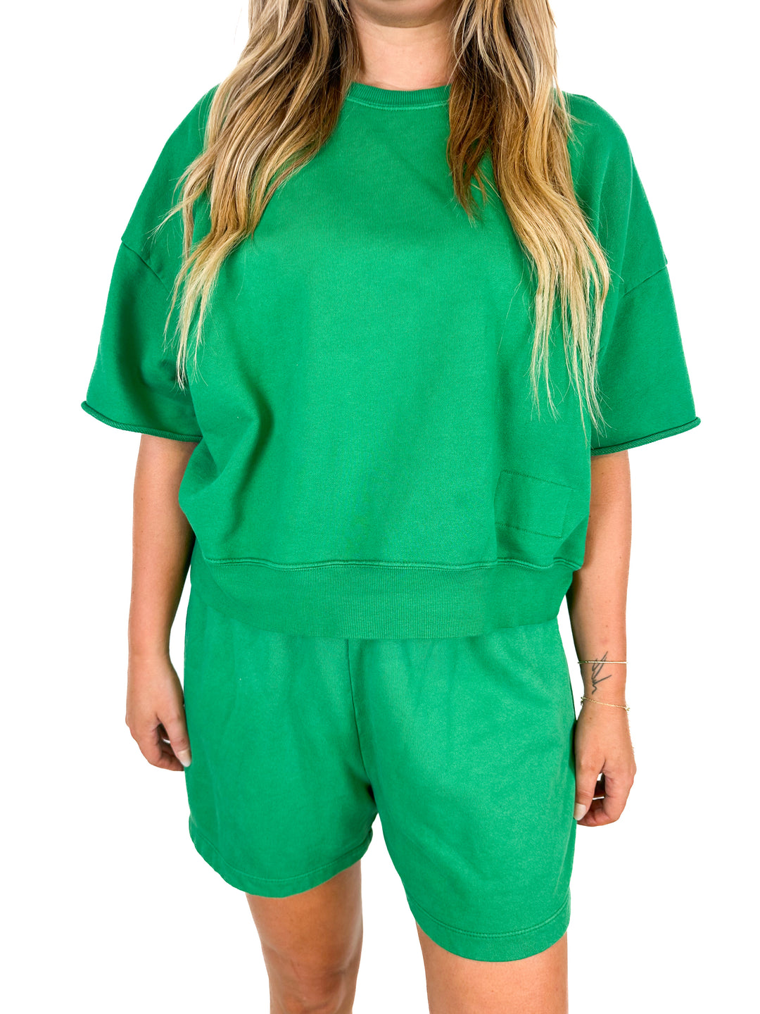 Daily Drills Green Oversized Cropped Sleeve Top & Shorts Set (Top XS/S; Shorts M/L)