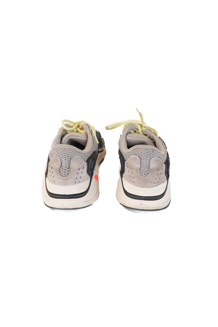 yeezy chunky sneakers (6; retail $285)