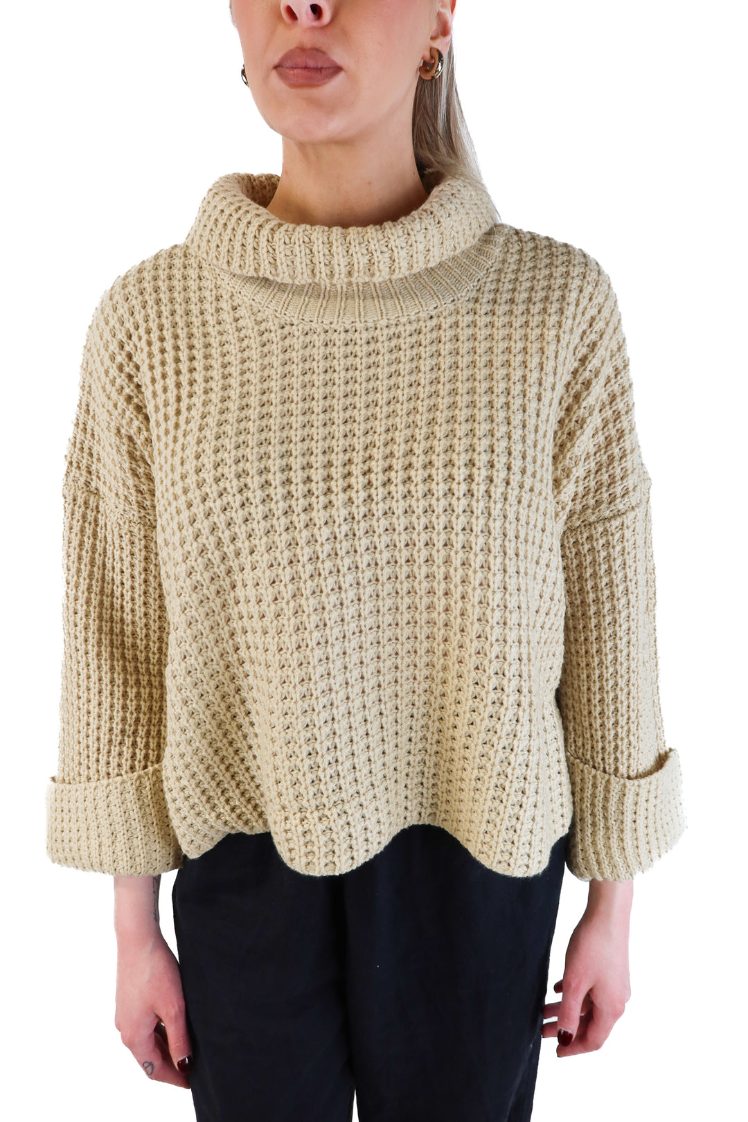 Goodnight macaroon beige turtleneck sweater (L)
