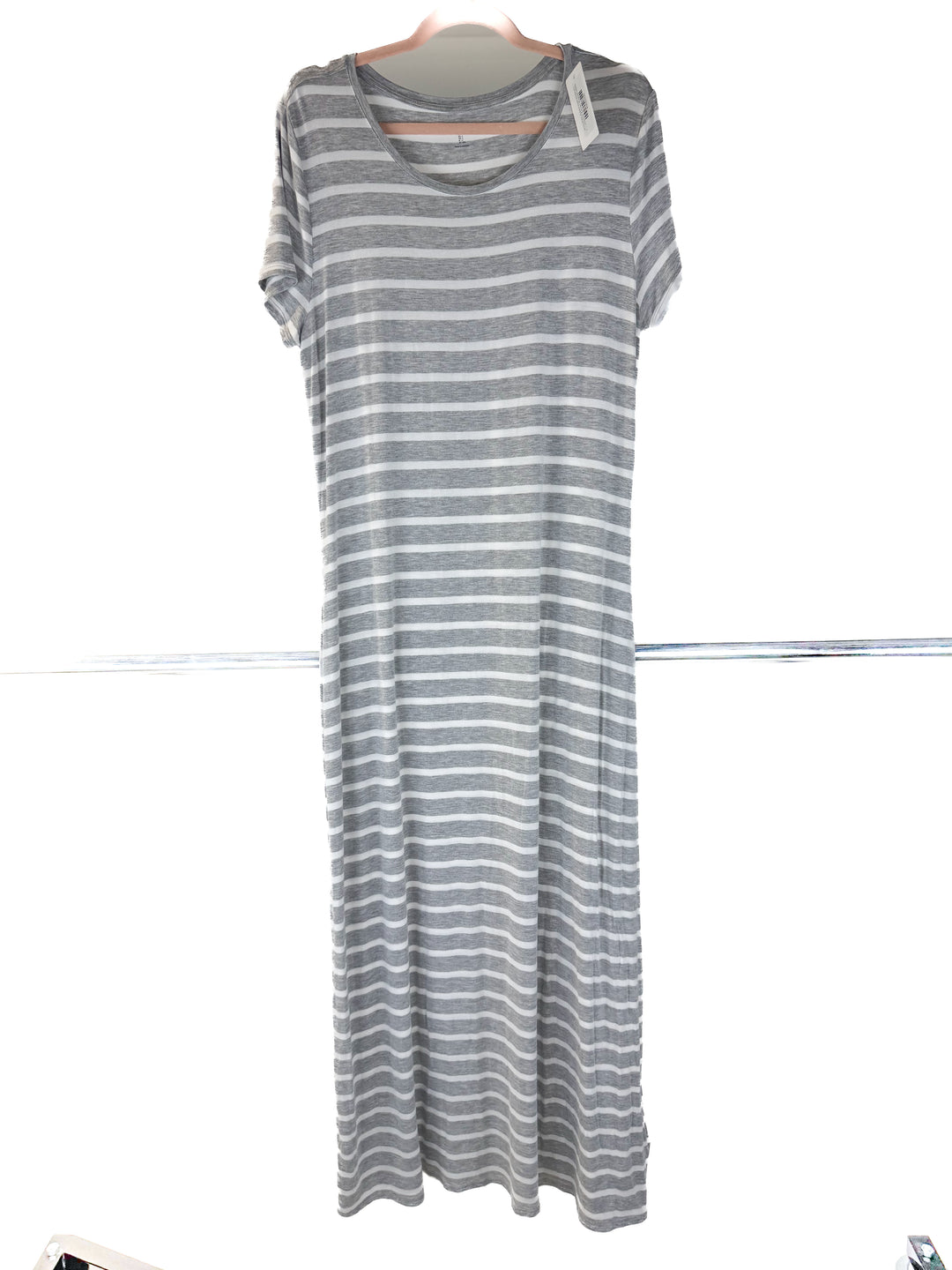 grey/white striped maxi dress (L)