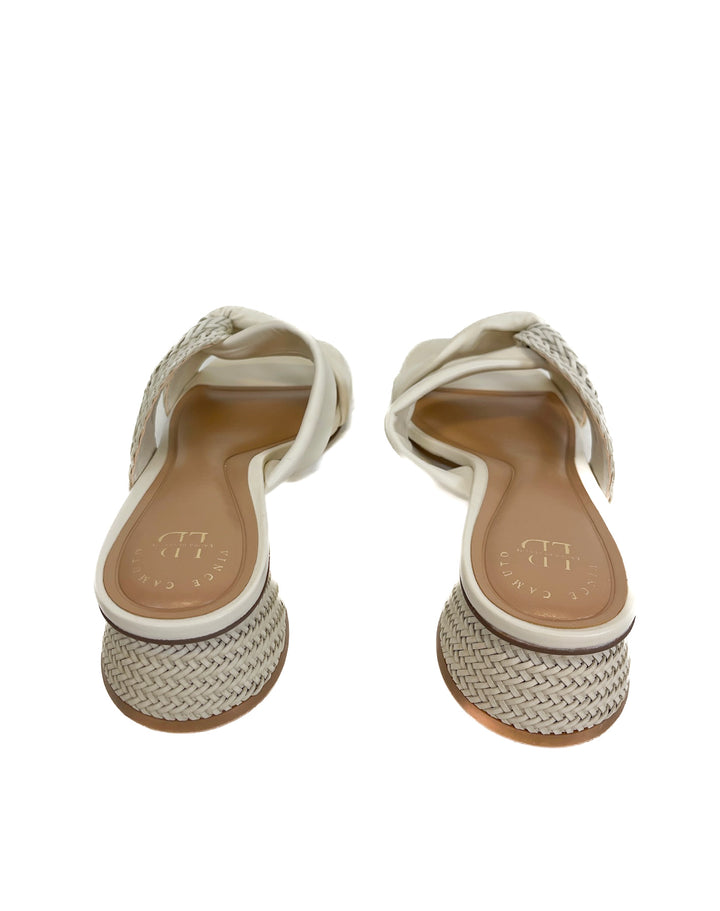 Vince Camuto Willow Creamy White Sandal NWT (9.5, retail $99)