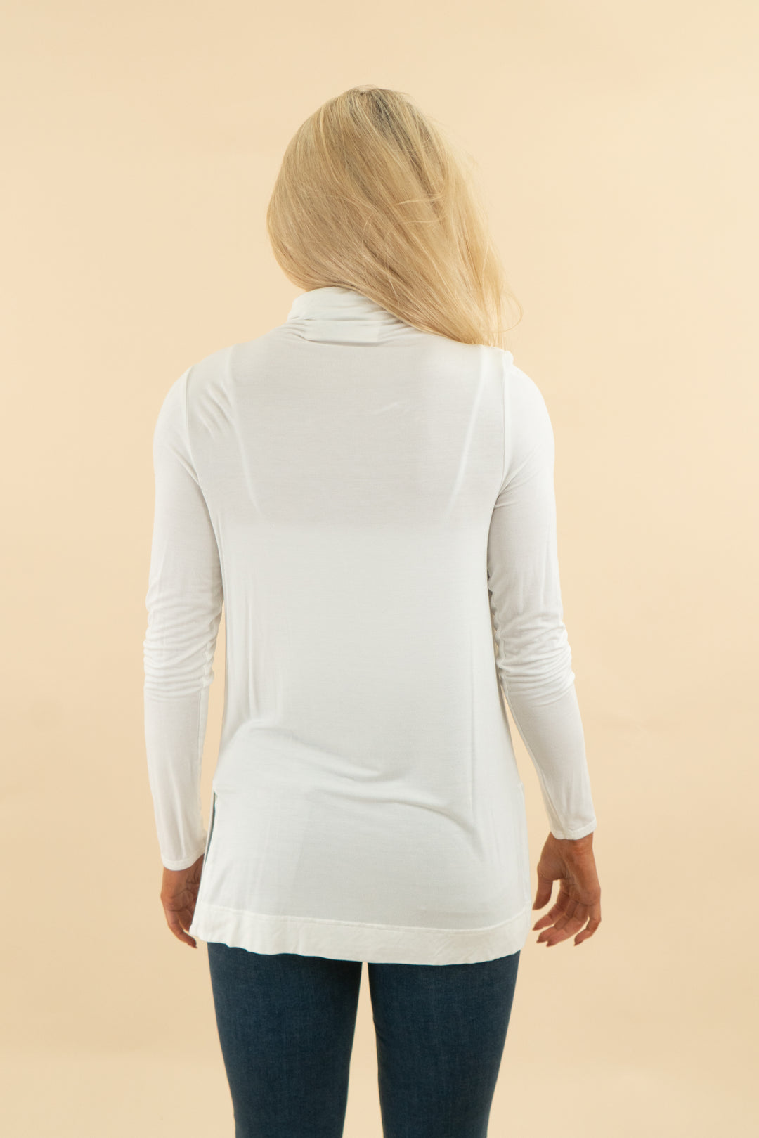 kinross white turtleneck (s; retail $45)