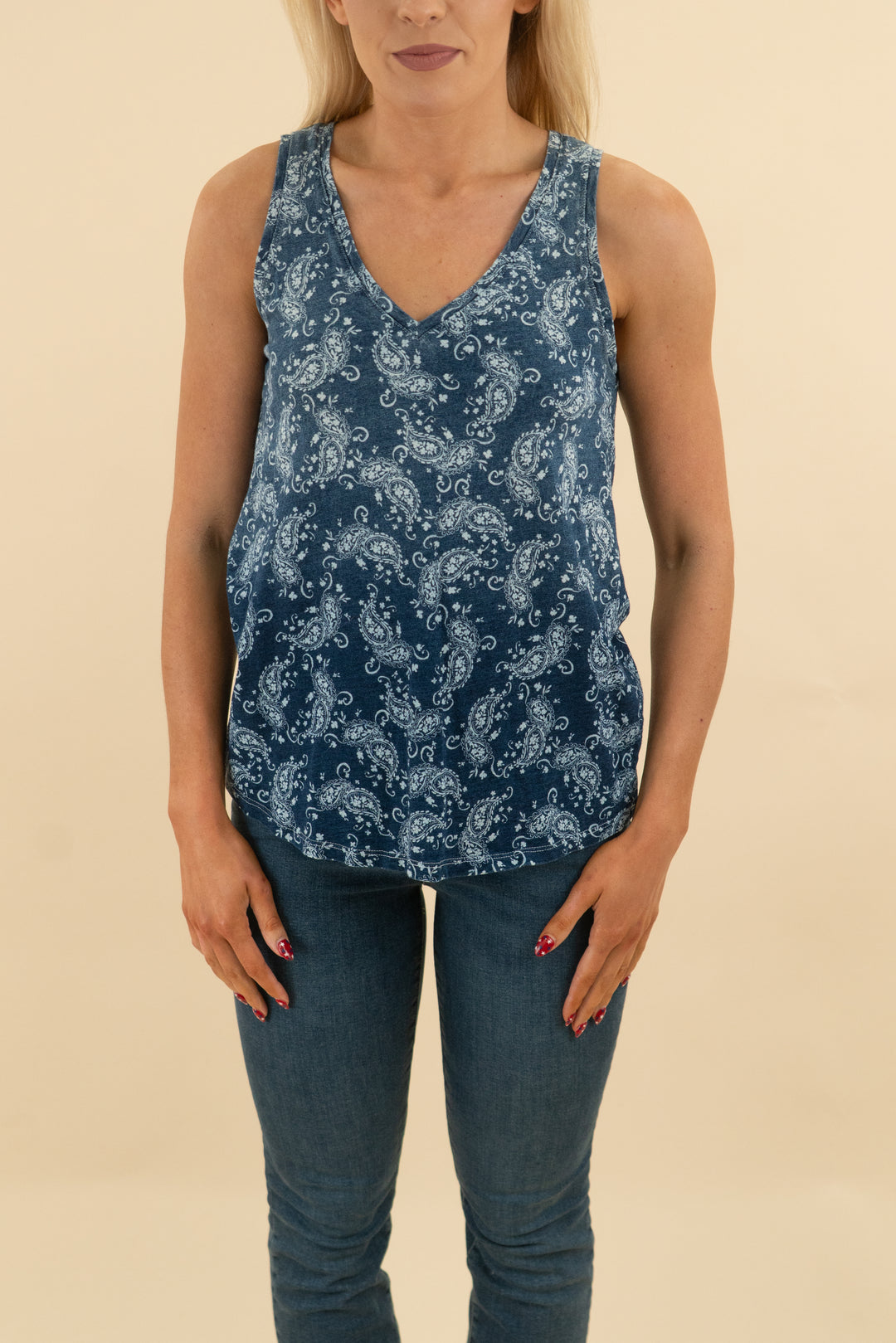 Ariat blue bandana print tank top (m: retail $34)
