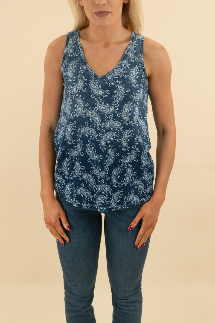 Ariat blue bandana print tank top (m: retail $34)