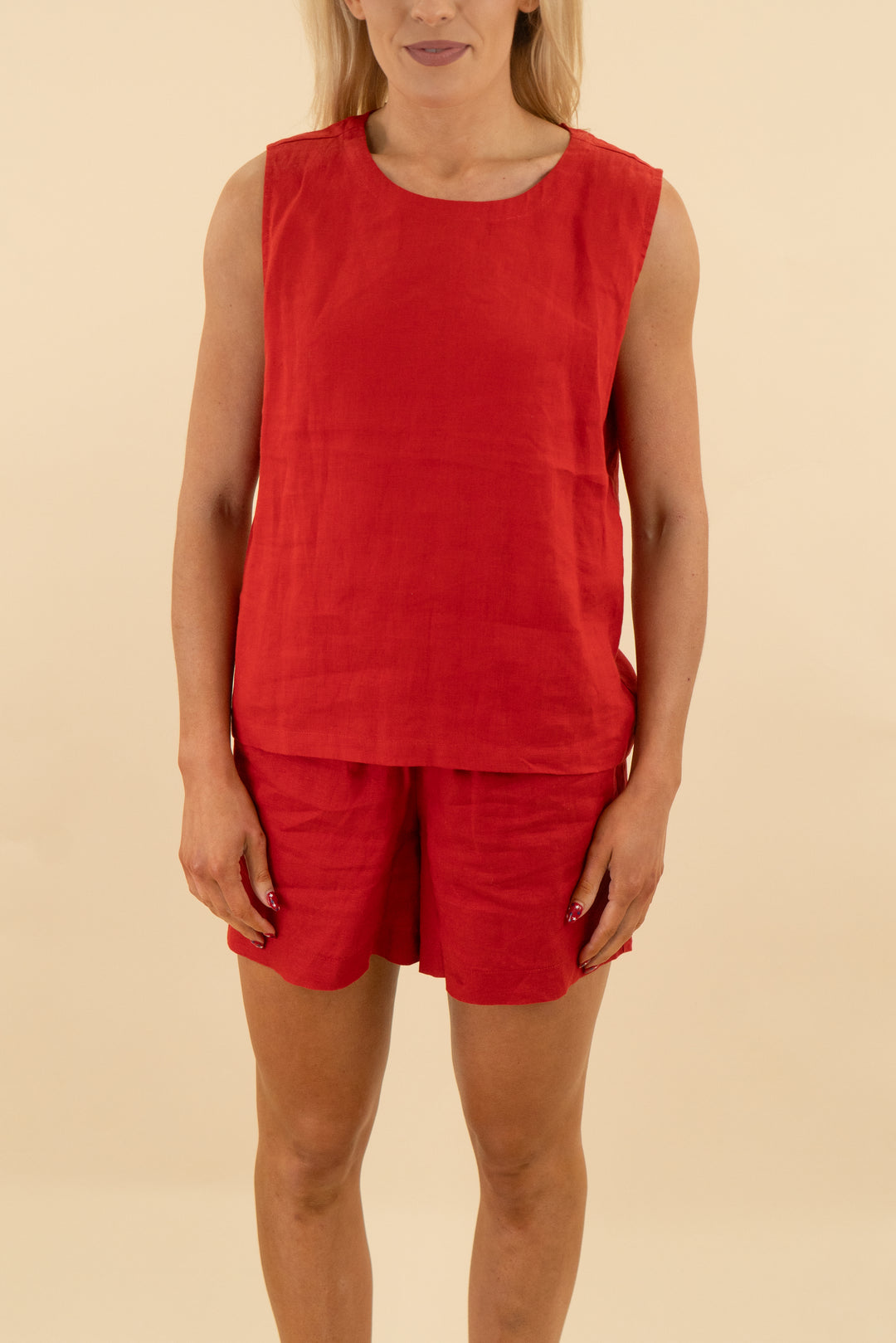 quince red linen shorts tank set (s; retail $110)