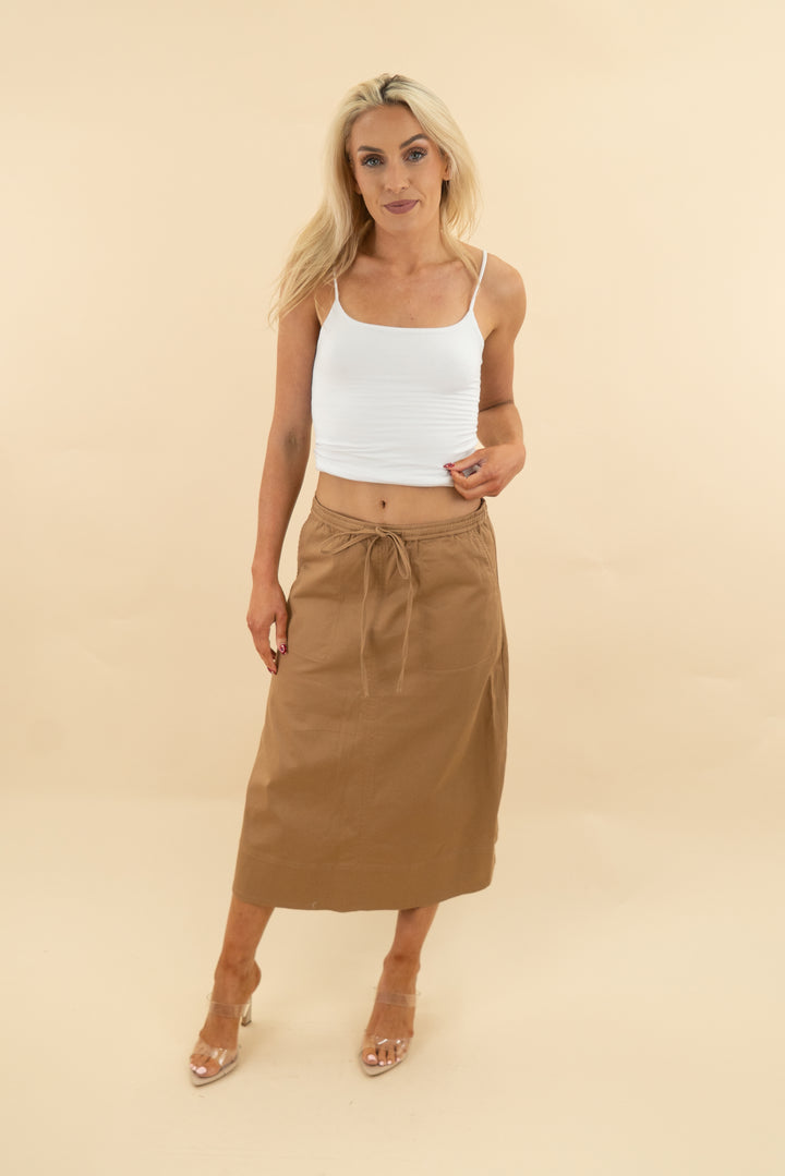 toccin (ny) tan canvas midi skirt (s; retail $395)