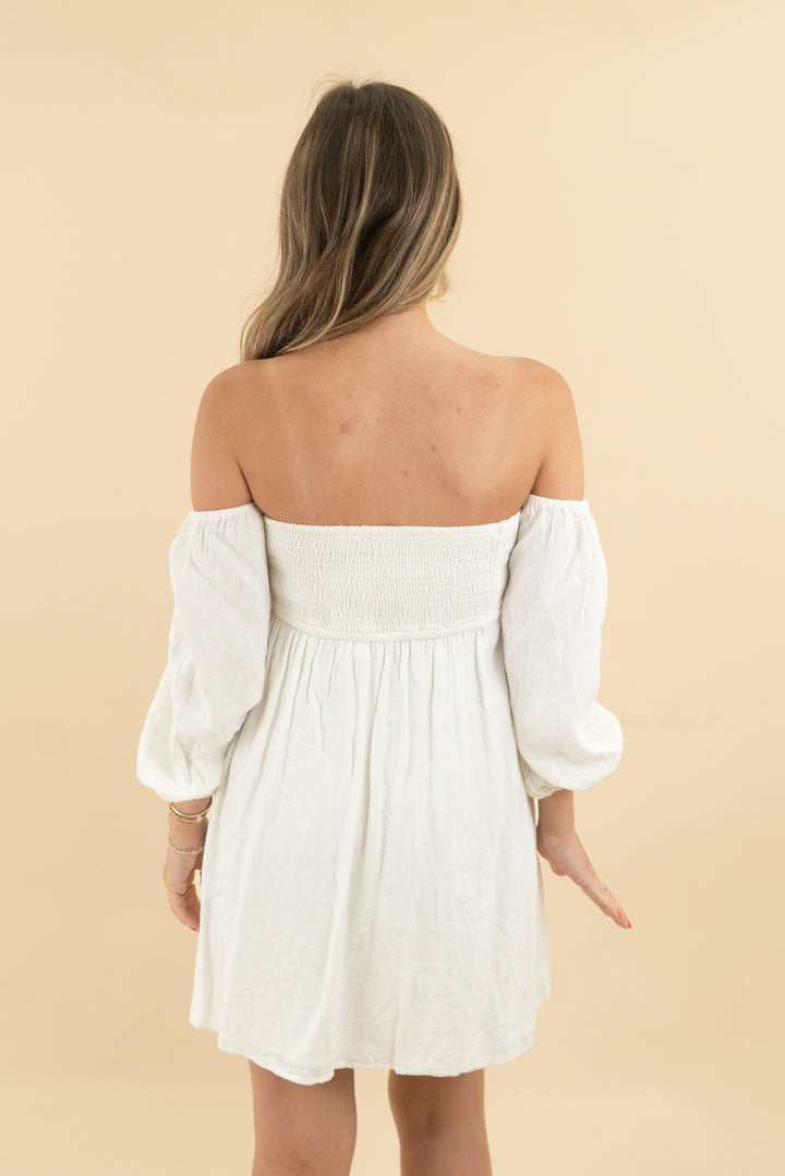 Abercrombie & fitch white puff sleeve mini dress nwt (s; retail $65)