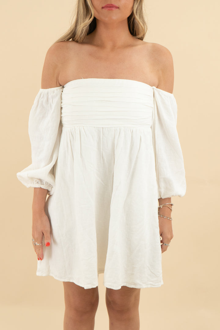 Abercrombie & fitch white puff sleeve mini dress nwt (s; retail $65)