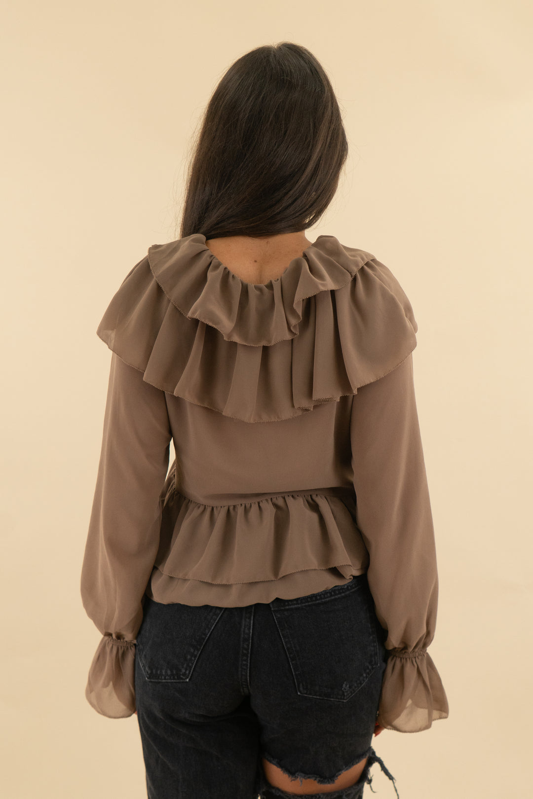 evenuel brown ruffle blouse nwt (s; retail $45)