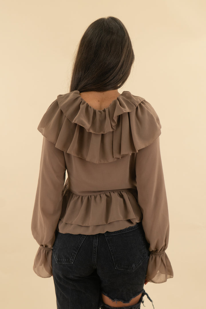 evenuel brown ruffle blouse nwt (s; retail $45)