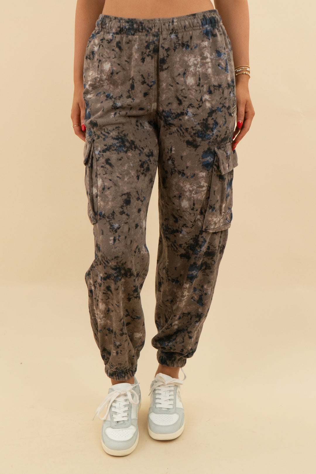 fabletics brown patterned lounge pant (s; retail $85)