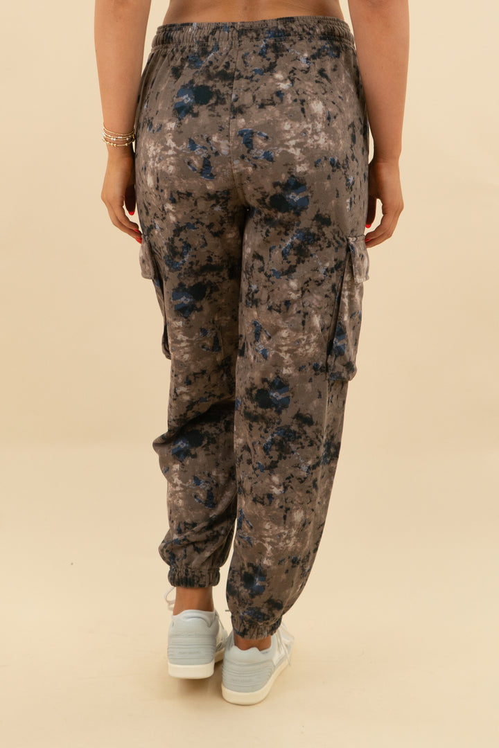 fabletics brown patterned lounge pant (s; retail $85)