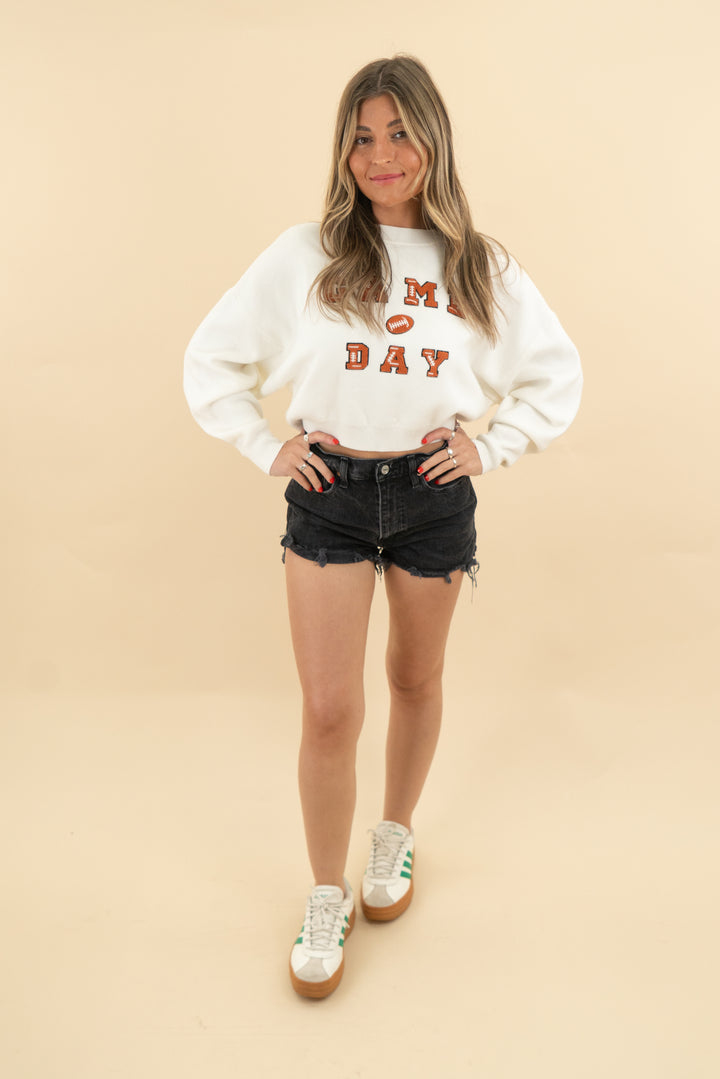 le lis cream game day cropped sweater (s, retail $72)