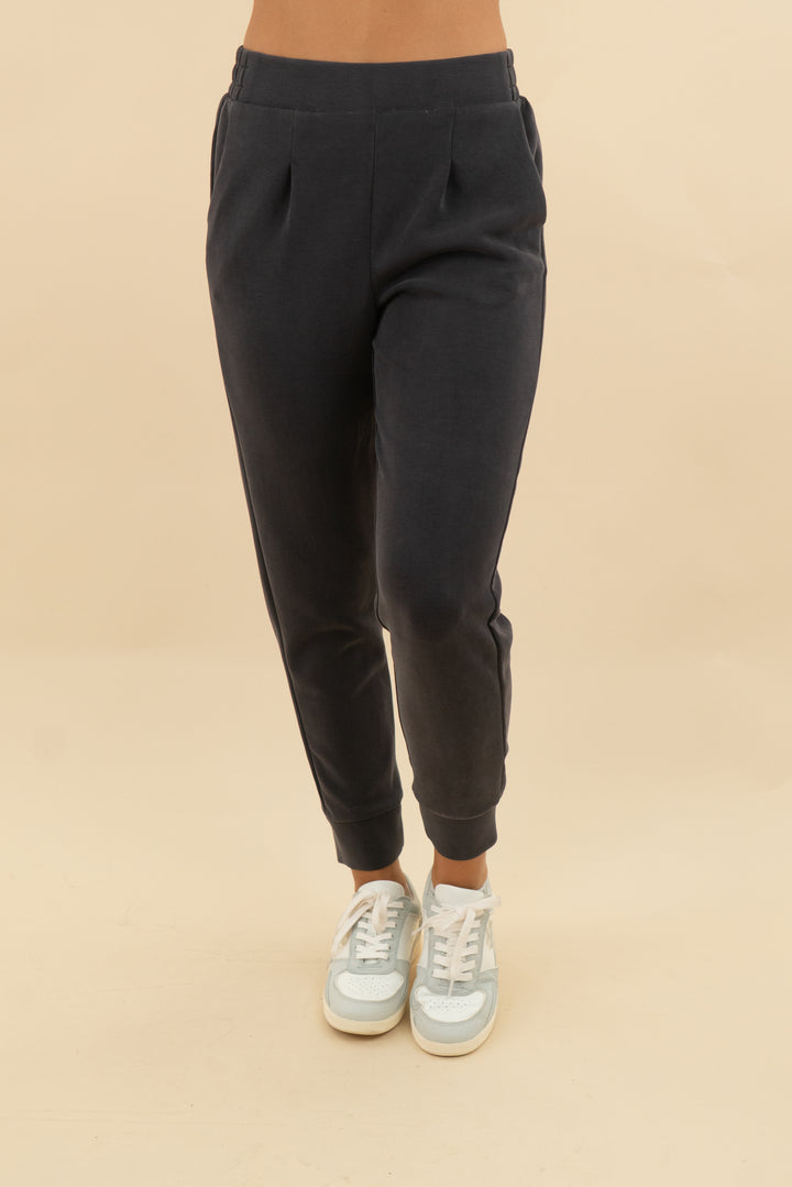 avia charcoal sweatpants (xs; retail $35)