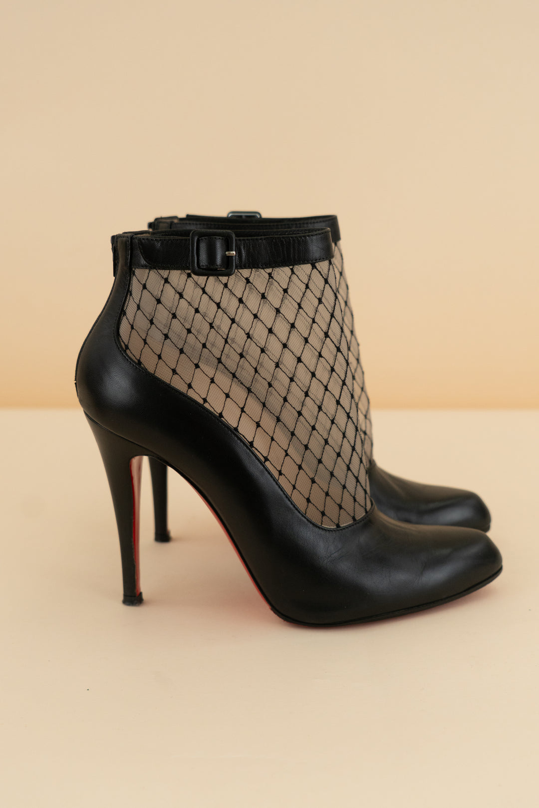 christian louboutin 100 kid resillisma anke boot (38; retail $1295)