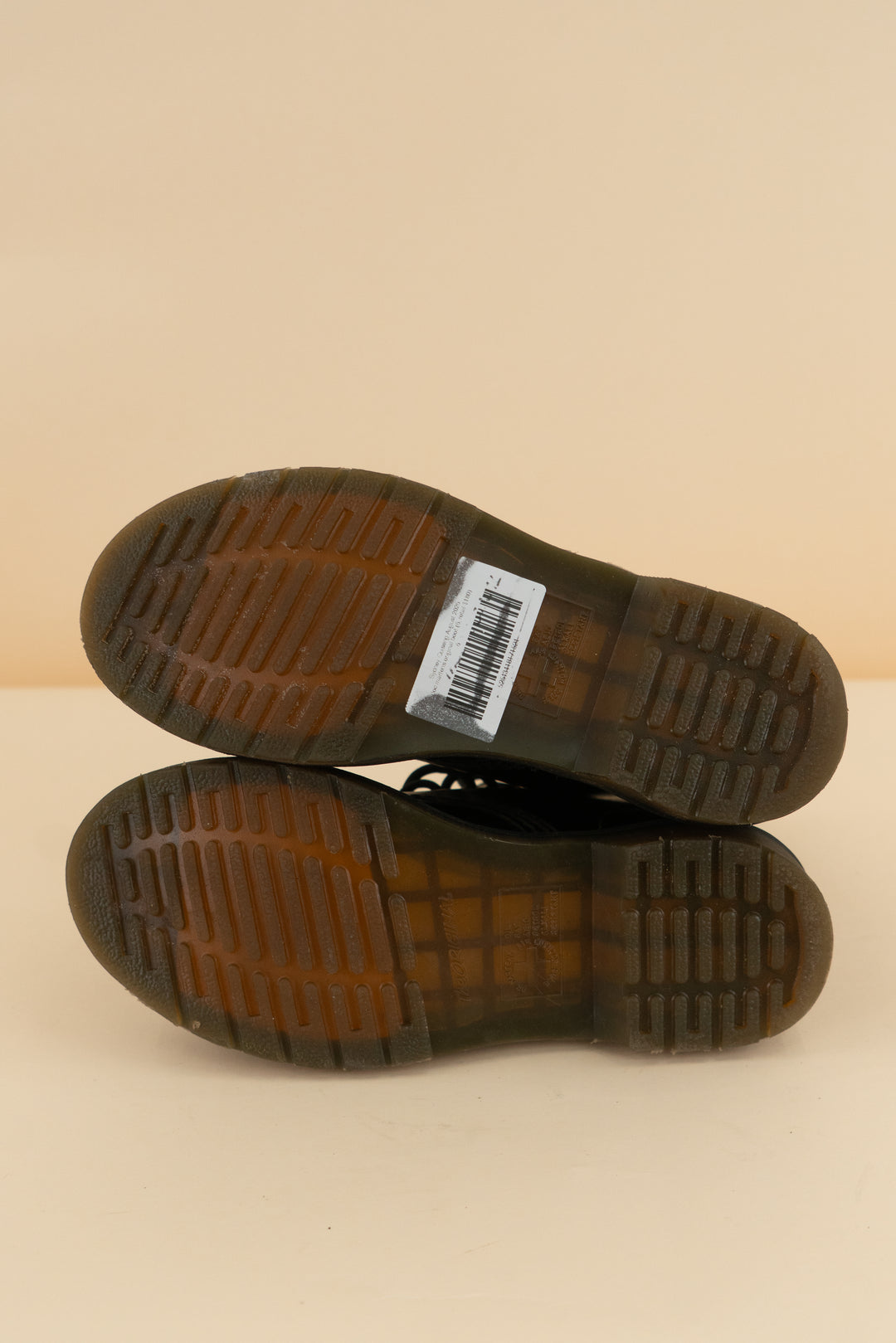 doc martens original boot (6; retail $180)