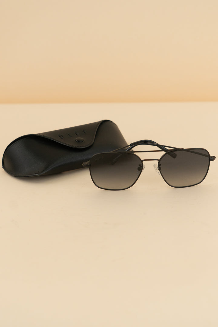 diff aviator sunglasses (os; retail $128)