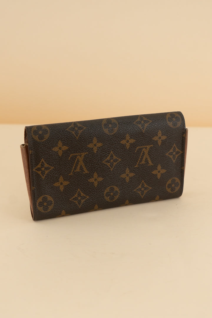 Louis Vuitton Monogram Canvas Sarah Wallet
