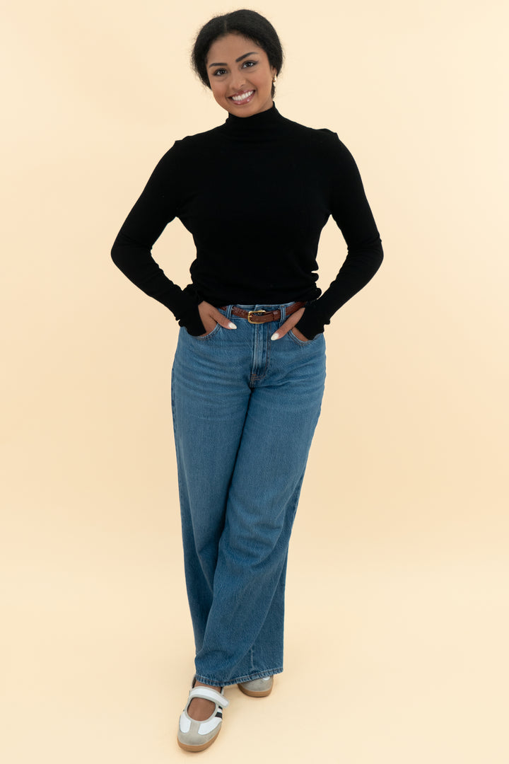 ZARA BLACK STRETCH RIBBED TURTLENECK SWEATER BLOUSE (m; retail $69.90)